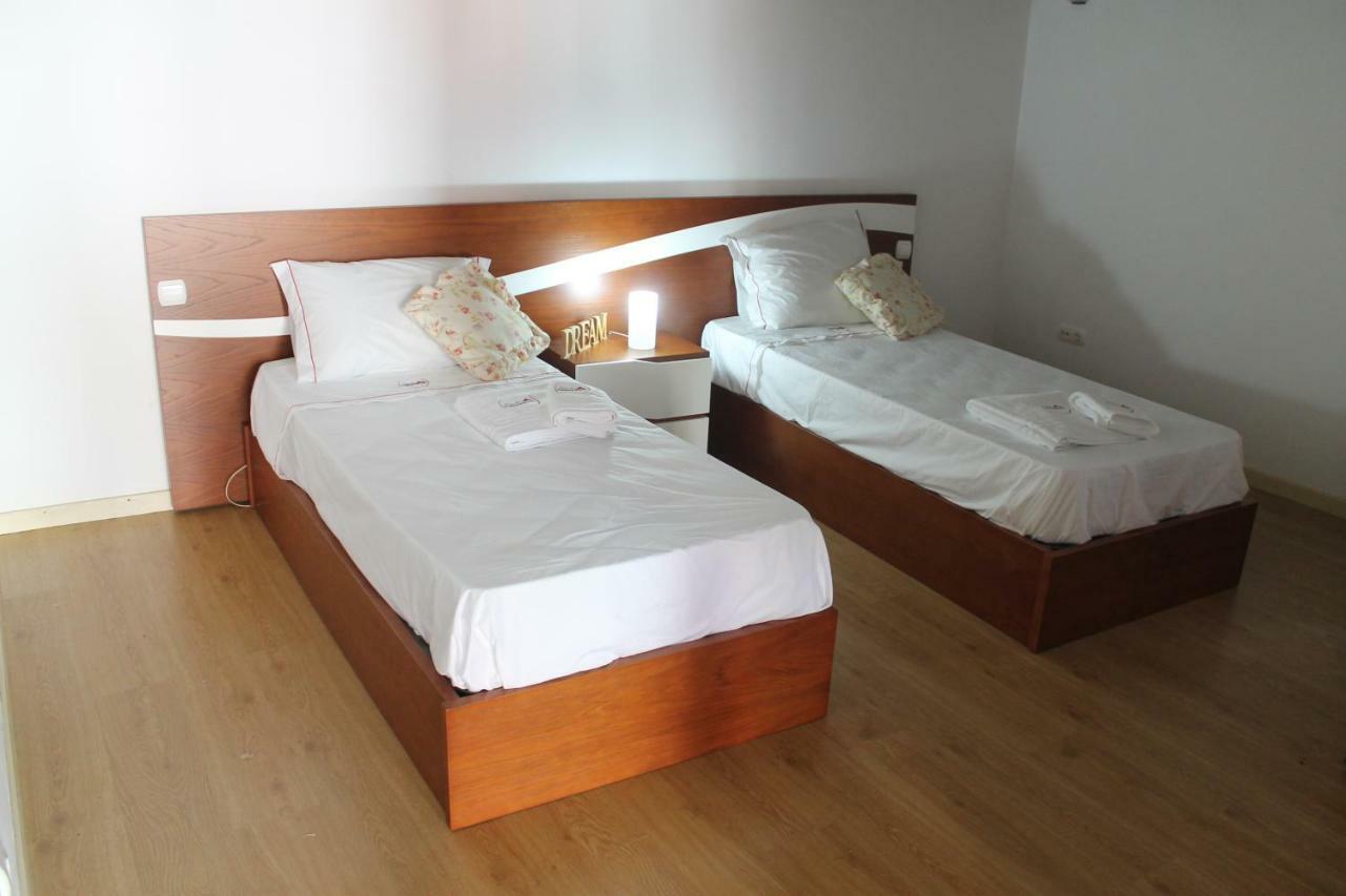 ואלה דה קאמברה Casa Dos Namorados מראה חיצוני תמונה